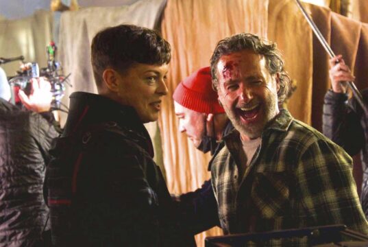 Pollyanna McIntosh (Jadis / Anne) y Andrew Lincoln (Rick Grimes) en el set de The Ones Who Live 1x05