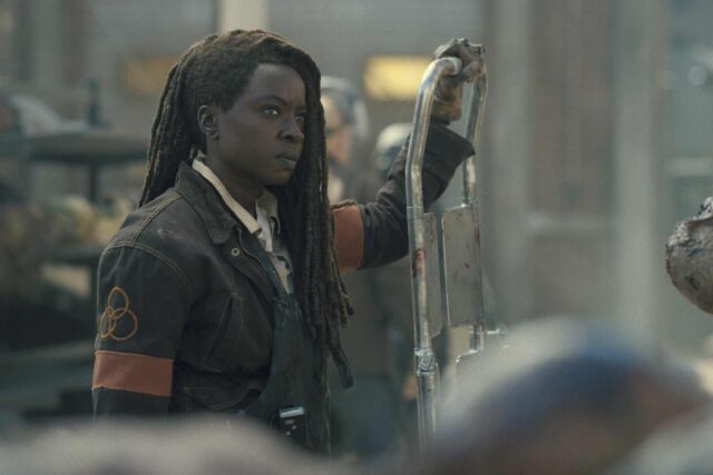 Danai Gurira como Michonne en TWD: The Ones Who Live 1x03