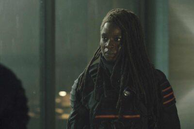 Danai Gurira como Michonne en TWD: The Ones Who Live 1x04 Temporada 1 Capítulo 4