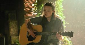 Ellie (Bella Ramsey) tocando la guitarra en The Last of Us (Temporada 2 Capitulo 4)