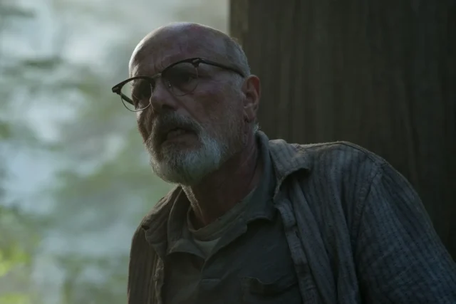 Joe Pantoliano como Eugene en The Last of Us Temporada 2 Capitulo 6