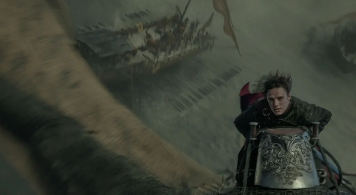 La Casa del Dragón 3x01 - Jacaerys Velaryon en la Batalla del Gaznate
