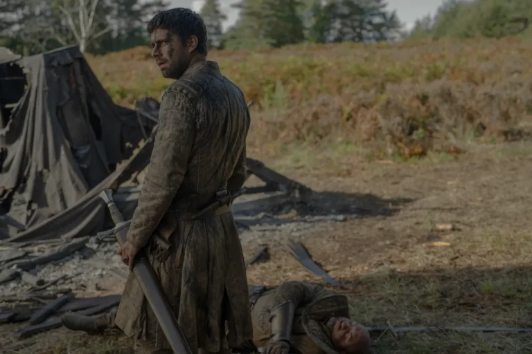 Ser Criston Cole (Fabien Frankel) en el campo de batalla en House of the Dragon S03E06