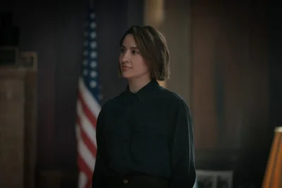 Morven Christie en Silo 3x01 "Who Are You"