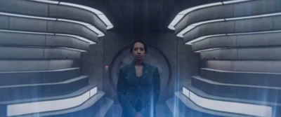 Alexandria Riley en Silo 3x01 "Who Are You"