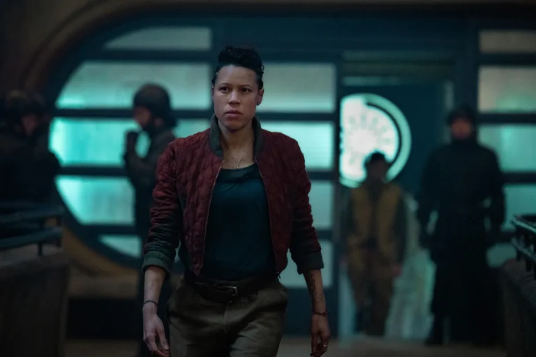Shirley Campbell (Remmie Milner) en Silo 3x04 "Whatever You Do, Don't Go Home" (Apple TV)