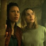 Shirley (Remmie Milner) y Juliette Nichols (Rebecca Ferguson) en Silo 3x04 "Whatever You Do, Don't Go Home" (Apple TV)