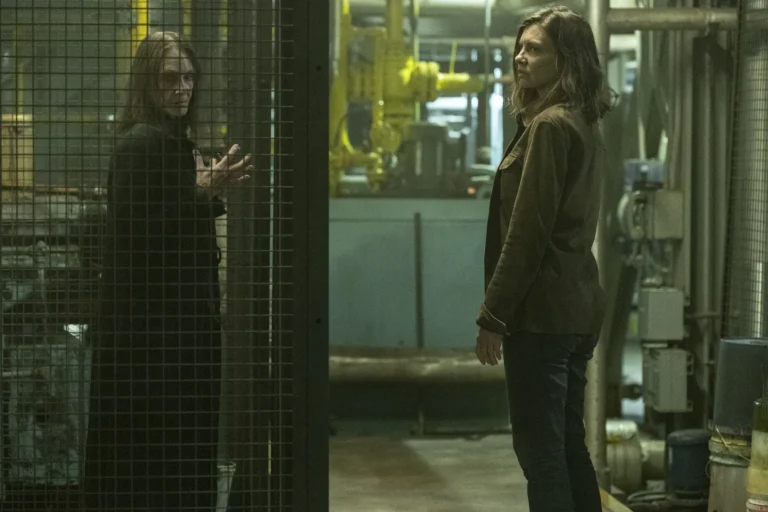 La Dama (Lisa Emery) y Maggie (Lauren Cohan) en The Walking Dead: Dead City 3x02