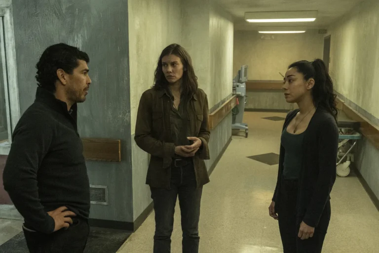 Luis (Raúl Castillo), Maggie (Lauren Cohan) y Renata (Aimee Garcia) en The Walking Dead: Dead City 3x02