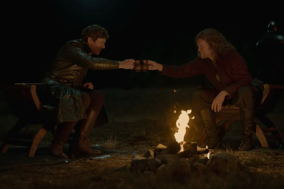 Ormund brinda con Ulf el Blanco en House of the Dragon 3x07
