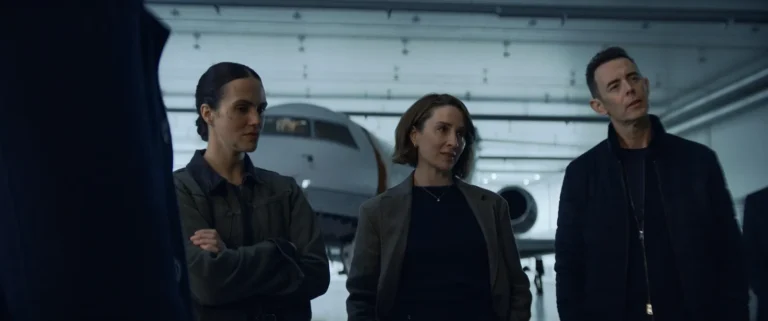 Jessica Brown Findlay como Charlotte Keene, Morven Christie como Anna Thurman y Colin Hanks como Per Stensen en Silo S03E07