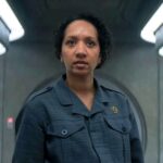 Alexandria Riley como Camille Sims en Silo 3x07