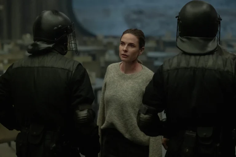 Rebecca Ferguson como Juliette Nichols en Silo Temporada 3 Capítulo 10 (Final de Temporada)
