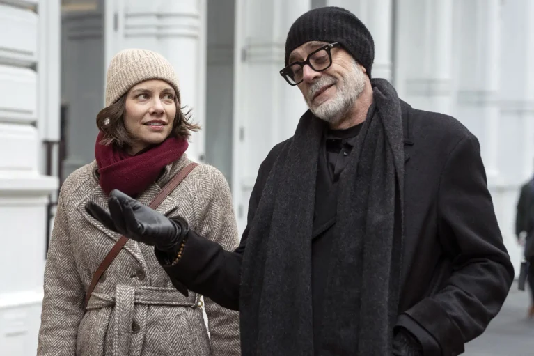 Lauren Cohan como Maggie y JDM como Negan en Dead City S03E06 Genesis