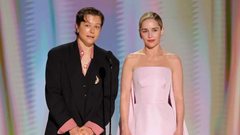 Emma D'Arcy y Emilia Clarke juntas en el escenario de los Emmys 2026